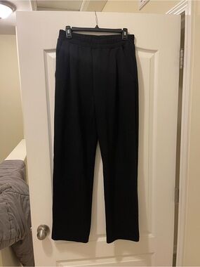 ALO Yoga Women’s Black Relaxed-Fit Jogger/trouser Pants